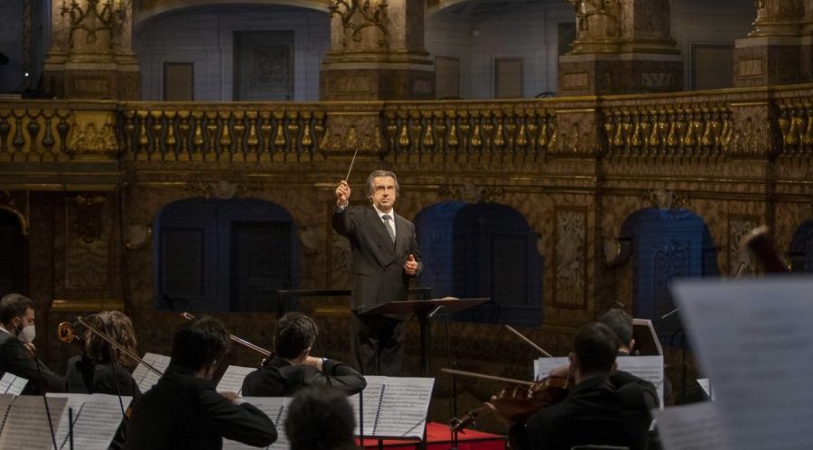 Riccardo Muti at the Court Theater of the Royal Palace of Caserta