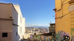 Steps Suor Orsola in Neapel: Sanierung des alten Weges