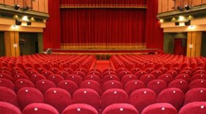 Das Diana Theater al Vomero in Neapel wird mit Shows und Musik wiedereröffnet