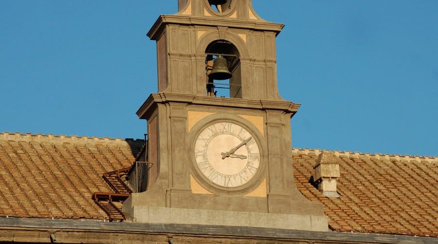 orologio palazzo reale