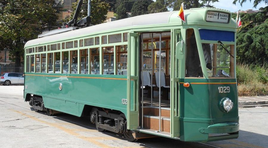 Tram storico a Napoli