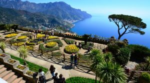 Villa Rufolo in Costiera Amalfitana riapre con i suoi meravigliosi giardini