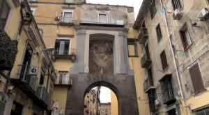 Porta San Gennaro en Nápoles