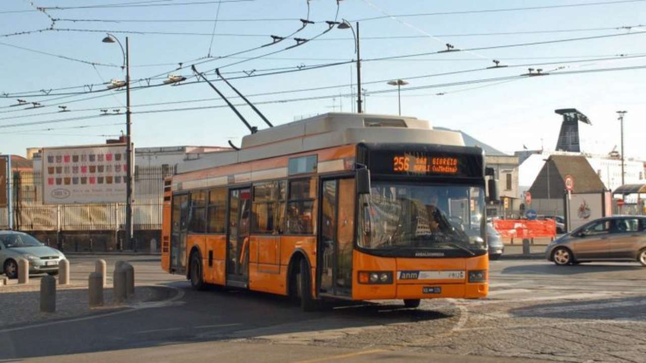 Trolleybus à Naples