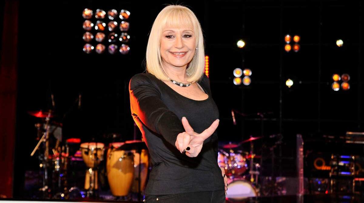 Muore Raffaella Carrà, l’addio di Napoli e le sue ultime parole sulla città