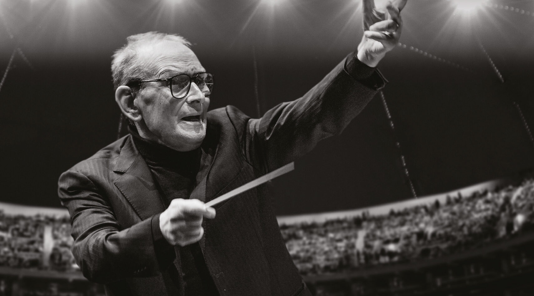 Omaggio ad Ennio Morricone al Carditello Festival con la storica orchestra e Tosca