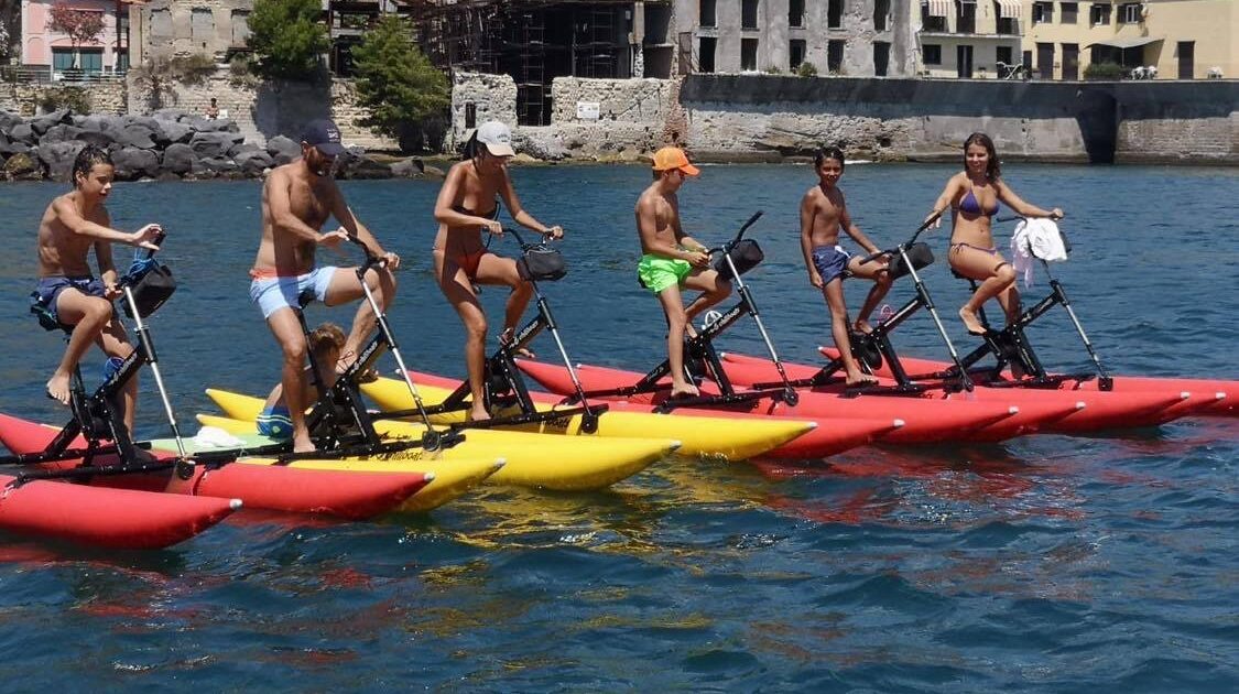 Water bike a Napoli