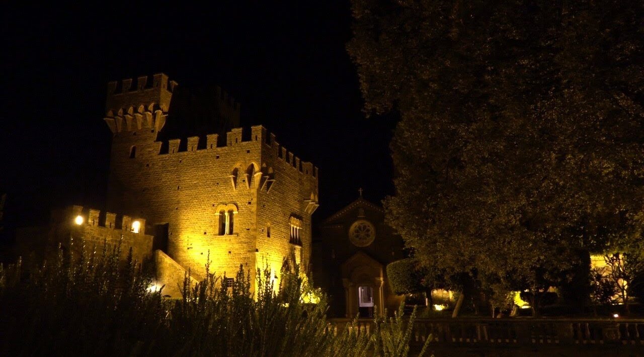 Lumina in Castro at the Lancellotti Castle of Lauro with historical re-enactment in costume