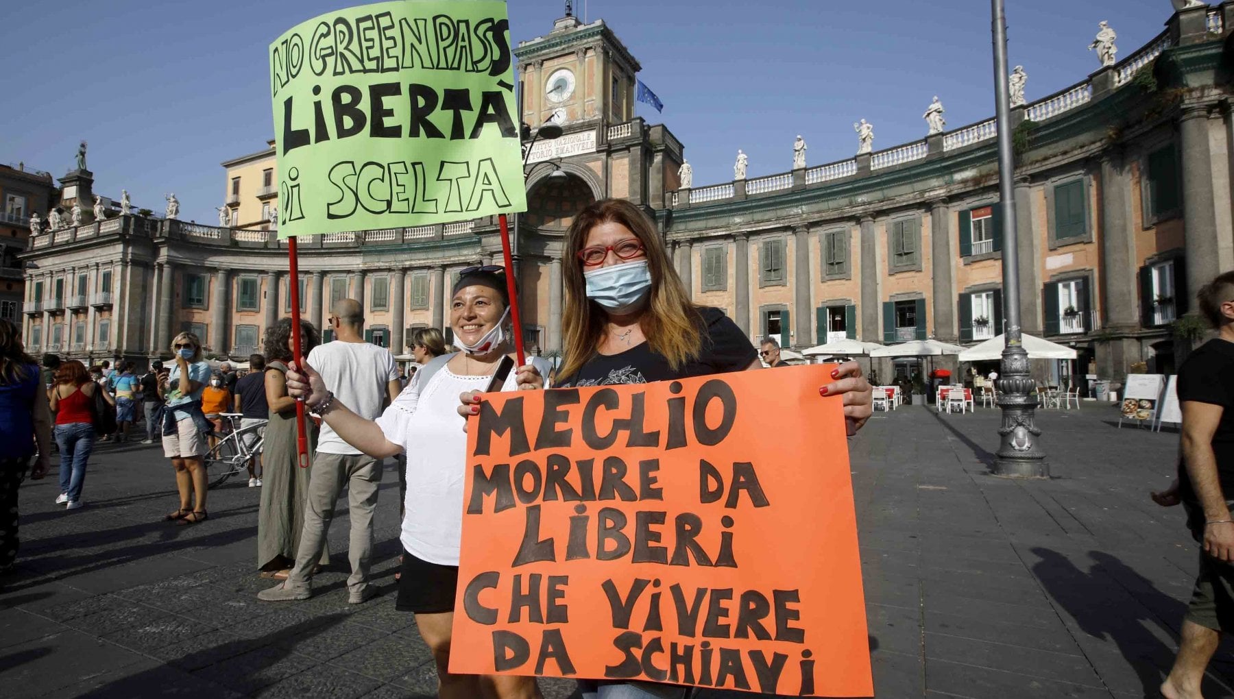 Pas de cortège du Green Pass à Naples