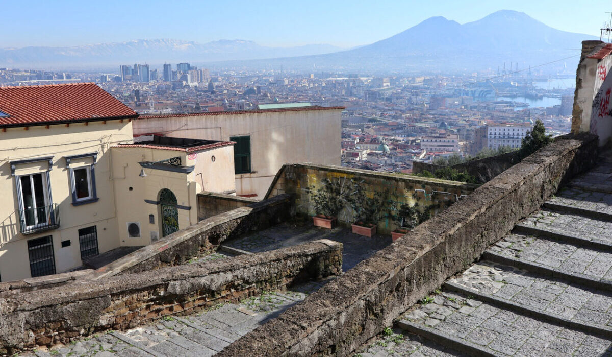 Festival delle Scale di Napoli: dalle colline al centro tra musica e trekking urbano