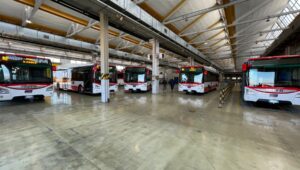 Attiva la ZTL Bus Turistici a Napoli ed una navetta per il parcheggio Brin