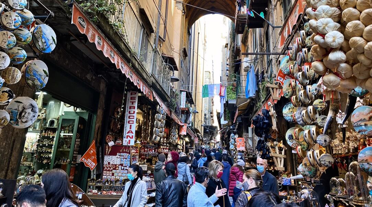 Via San Gregorio Armeno