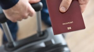 Puffer- und Quarantänepflicht für die Einreise nach Italien und die Neuigkeiten zum Super Green Pass
