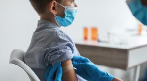 Vaccini ai bambini 5-11 anni in Campania: ecco quando si parte e come aderire