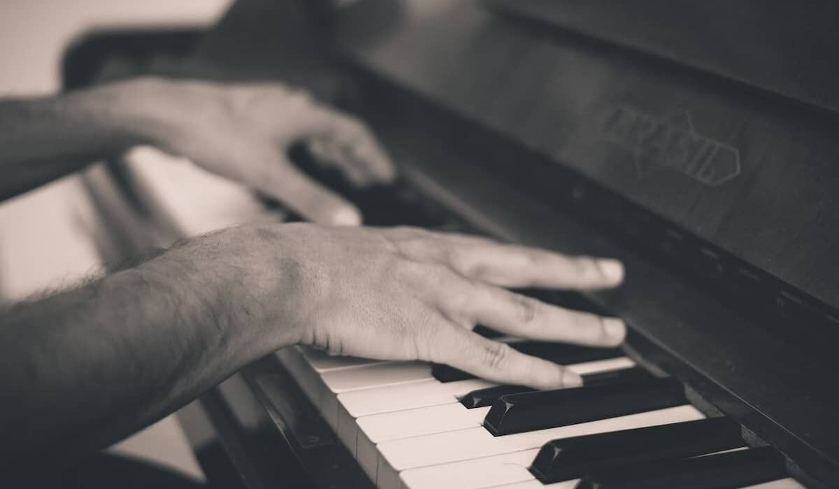 Konzerte in der Villa Floridiana in Neapel mit großartigen Werken der klassischen Musik