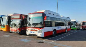 Ctp di Napoli, addio ai bus in città: il Comune interrompe il contratto con l'azienda