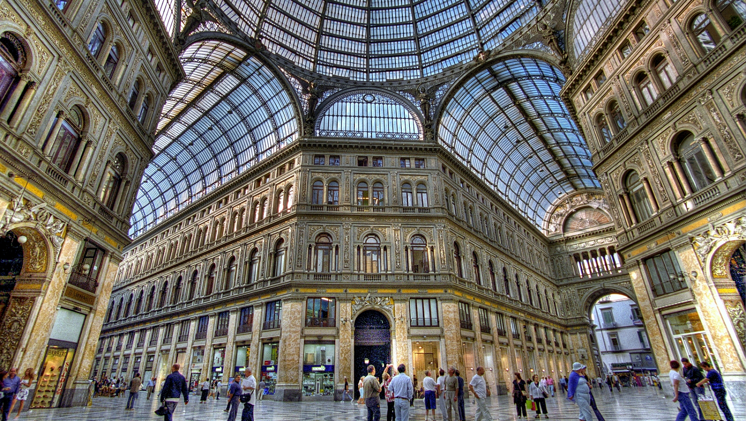 Galleria Umberto I en Nápoles