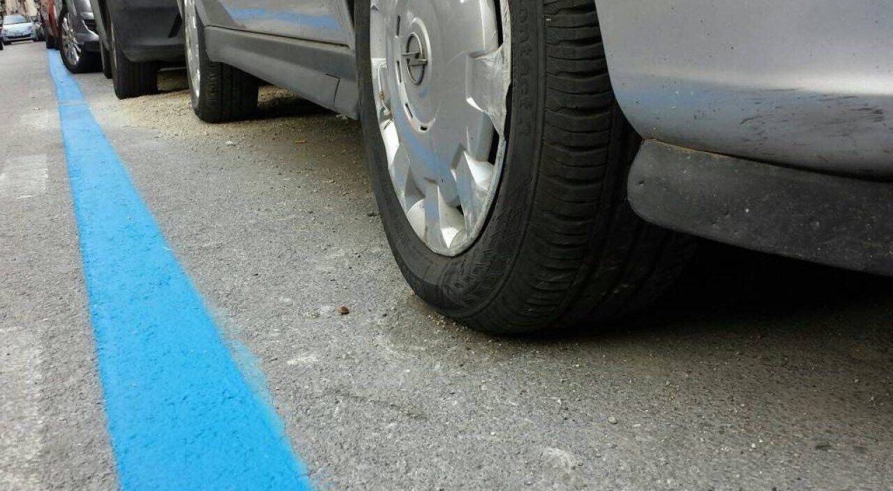 Parking on the blue lines