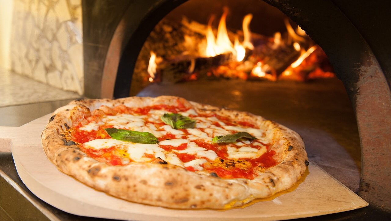 Pizza in Piazza a Quarto con negozi aperti e tanta musica per divertirsi