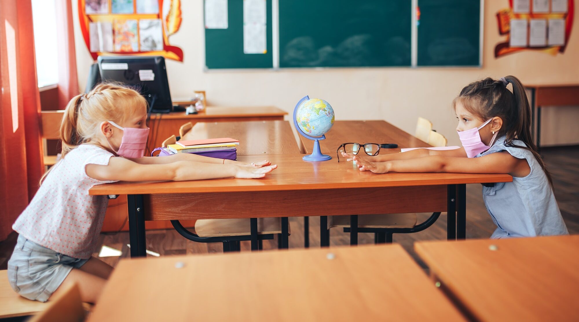 Niños en la escuela