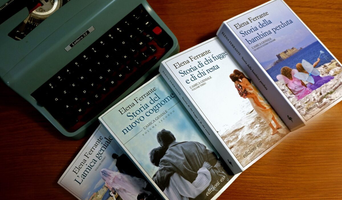 Livros Elena Ferrante