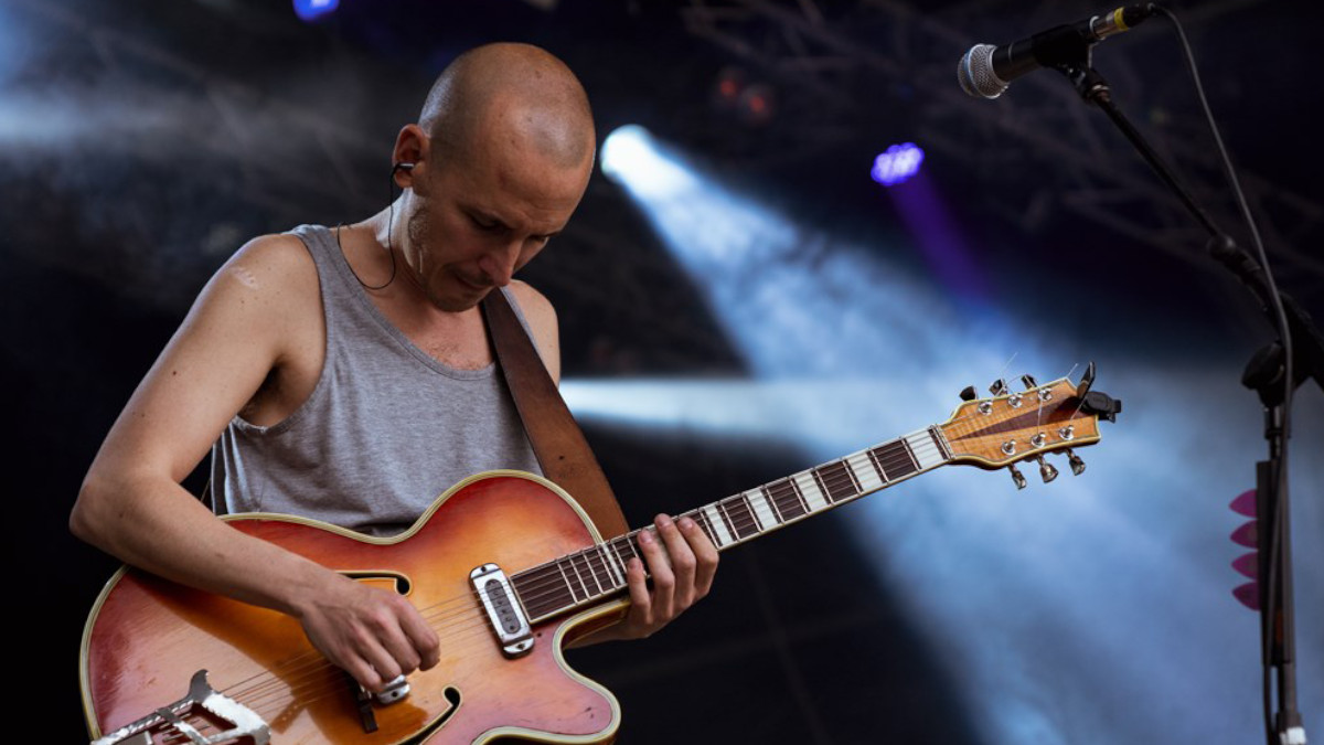 Giovanni Truppi en concierto