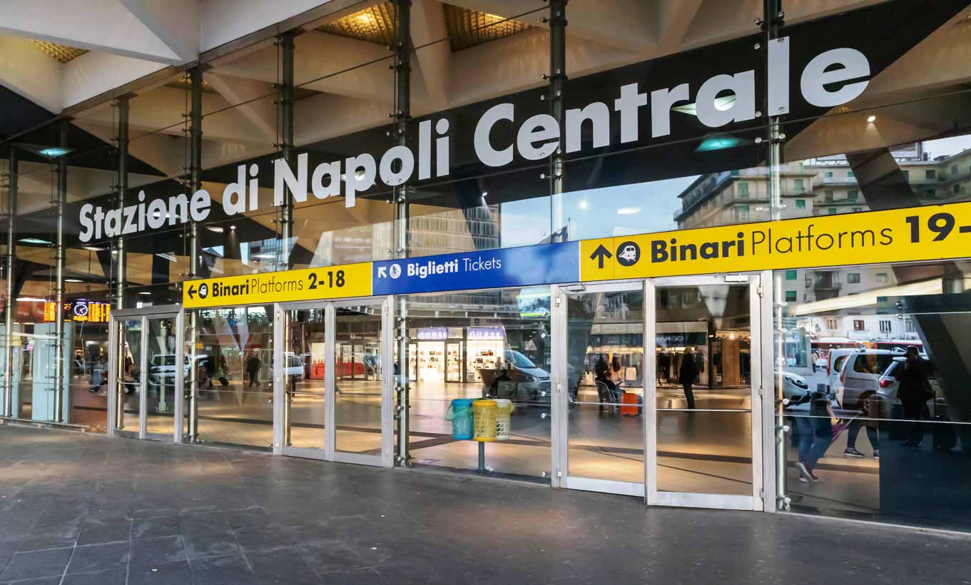 Gare centrale de Naples