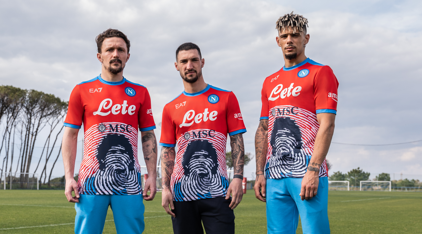 Camisa do Napoli para Maradona