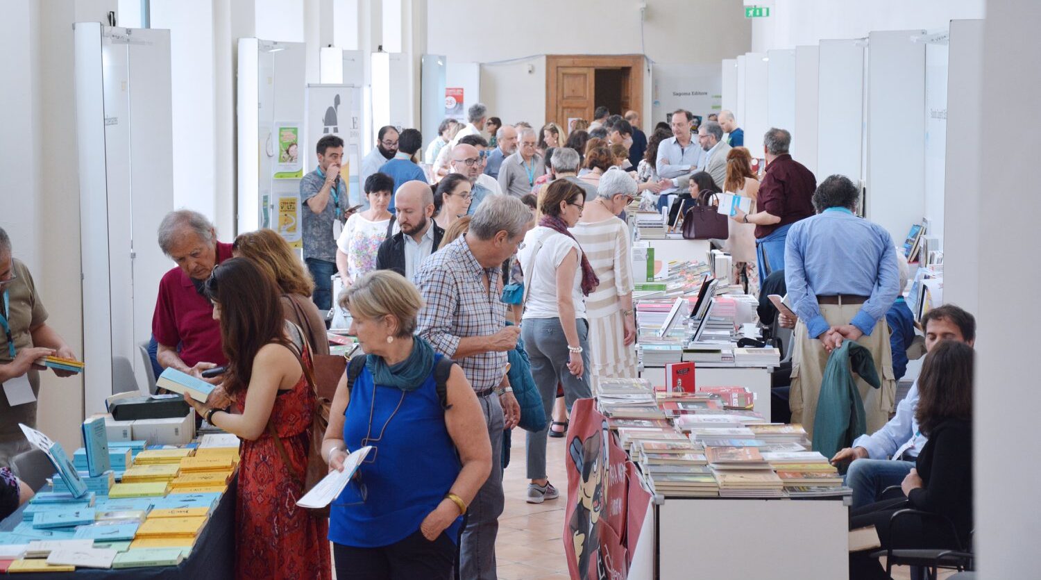 Buchmesse in Neapel