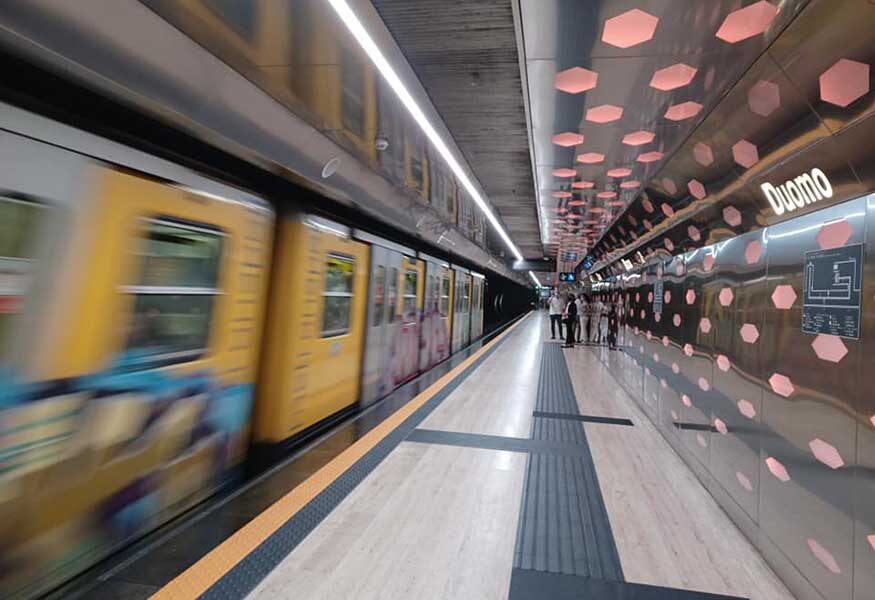 linha 1 do metrô Nápoles