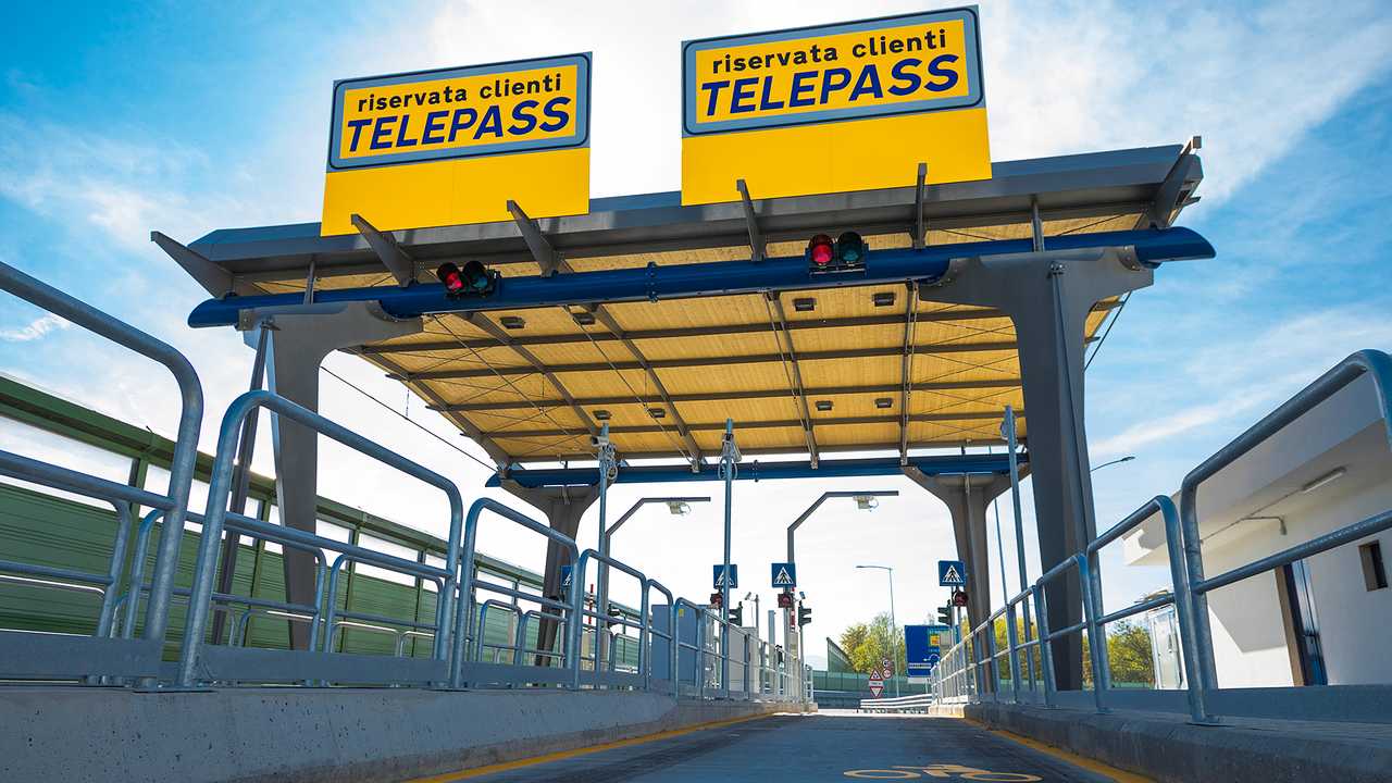 Poste de péage Telepass