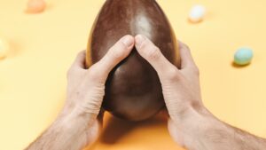 Ritirate altre uova di cioccolato prodotte in Campania, non solo Kinder