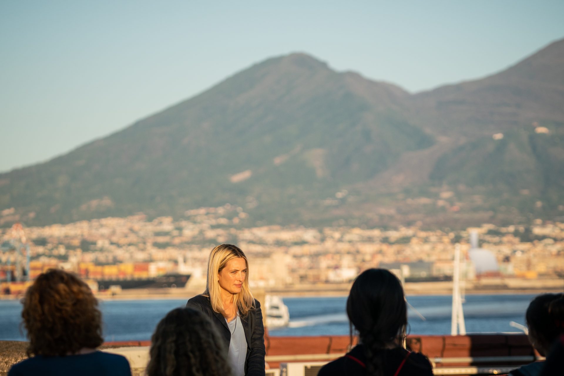 Mare Fuori: i luoghi di Napoli nella serie napoletana