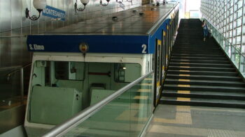 Montesanto funicular in Naples, service temporarily suspended