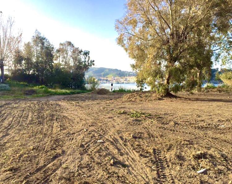 Parque público en Miseno, obras