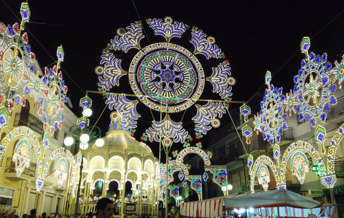 Il Festone di Grottaminarda con musica, buon cibo e notte bianca