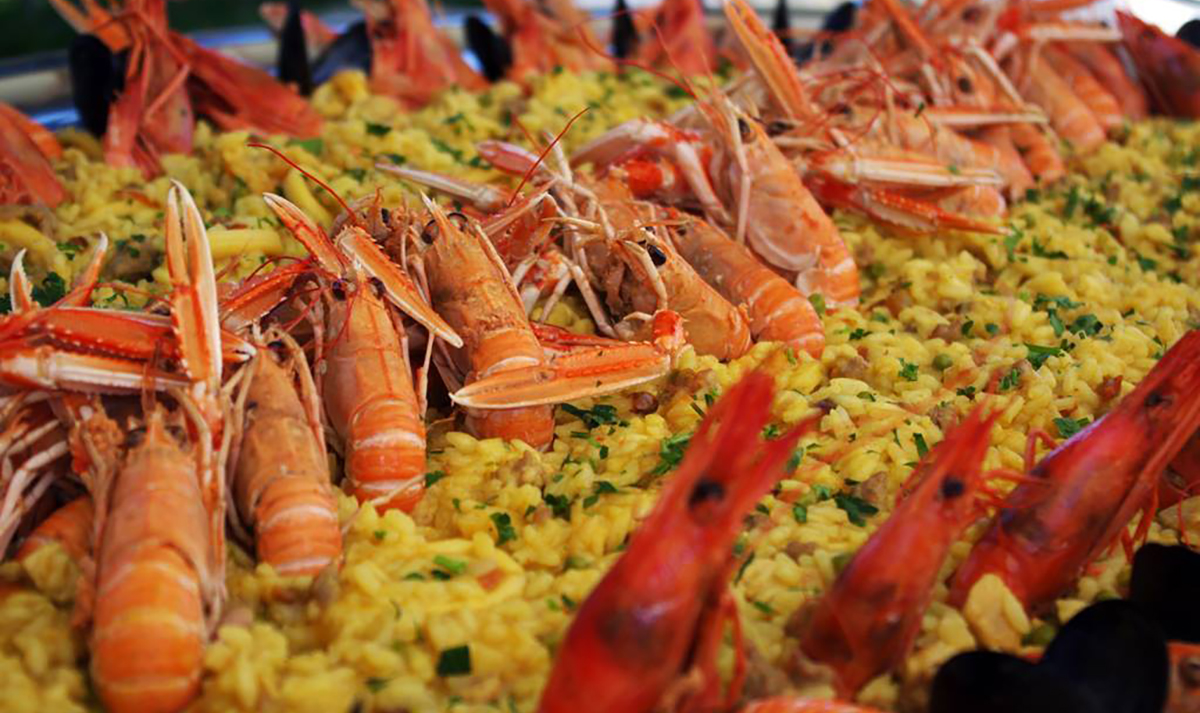 Plato de arroz con gambas