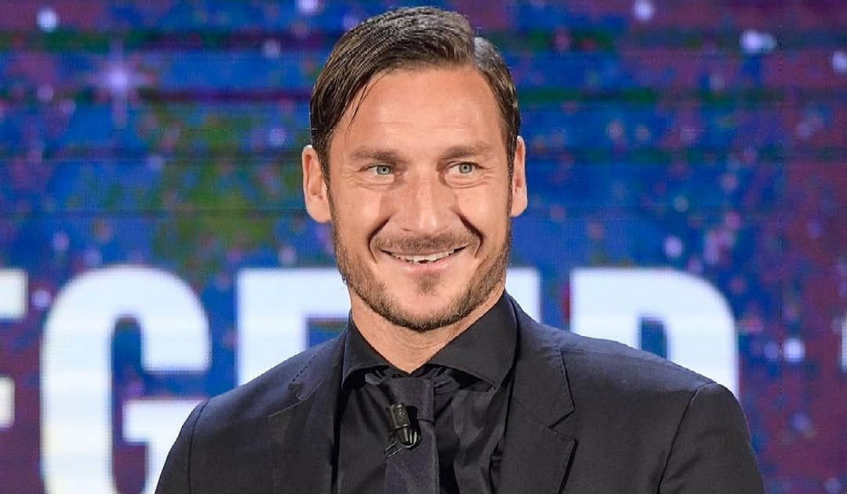 Francesco Totti Noemi Bocchi convivenza