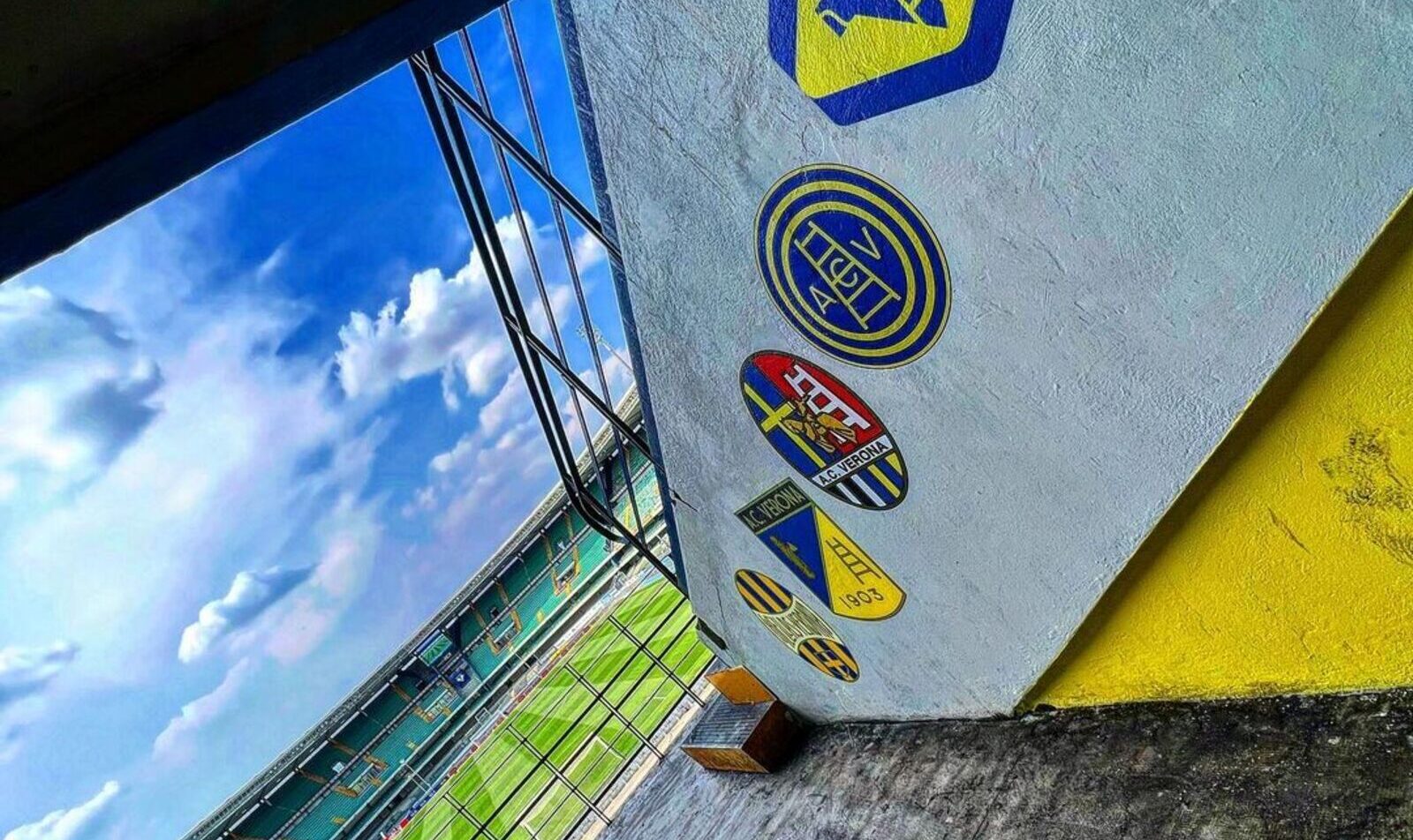 Вход на стадион Bentegodi Hellas Verona.