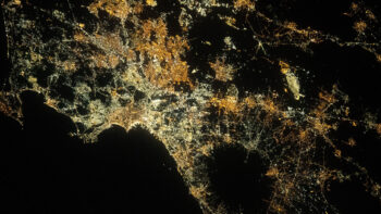 Naples photographed from space: the photo of Samantha Cristoforetti!
