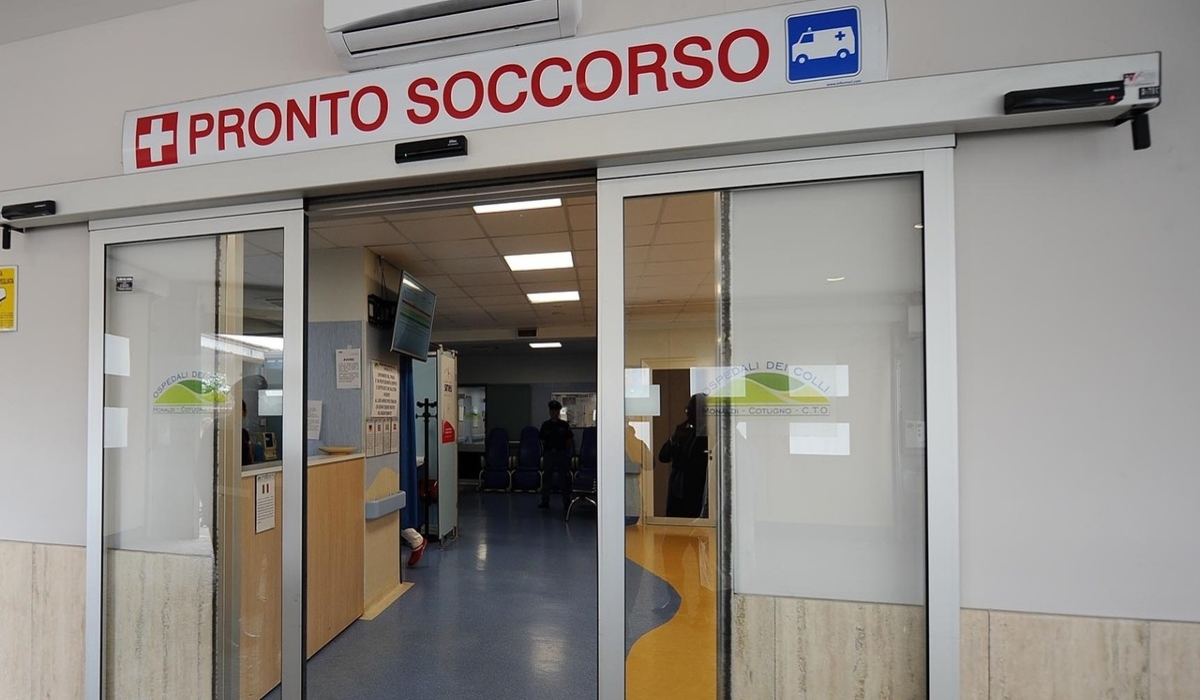 pronto soccorso cto di napoli picchiate guardie giurate