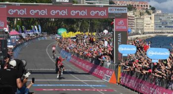 Giro d'Italia 将于 2023 年返回那不勒斯和坎帕尼亚：这里是精彩地方的舞台