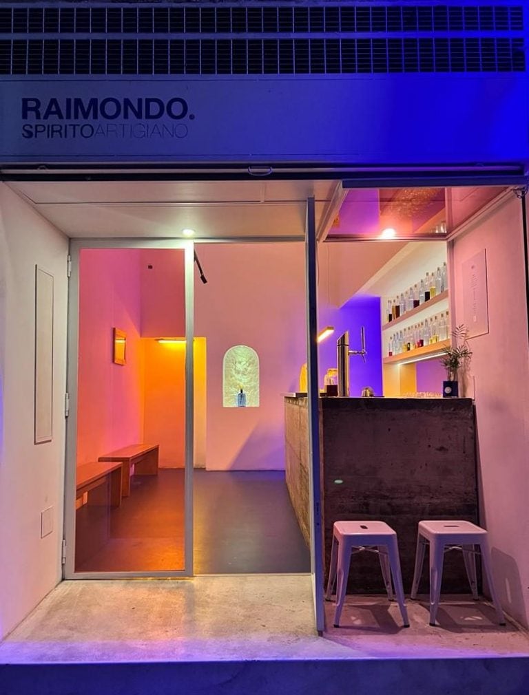 Exterior del local Raimondo Spirito Artigiano