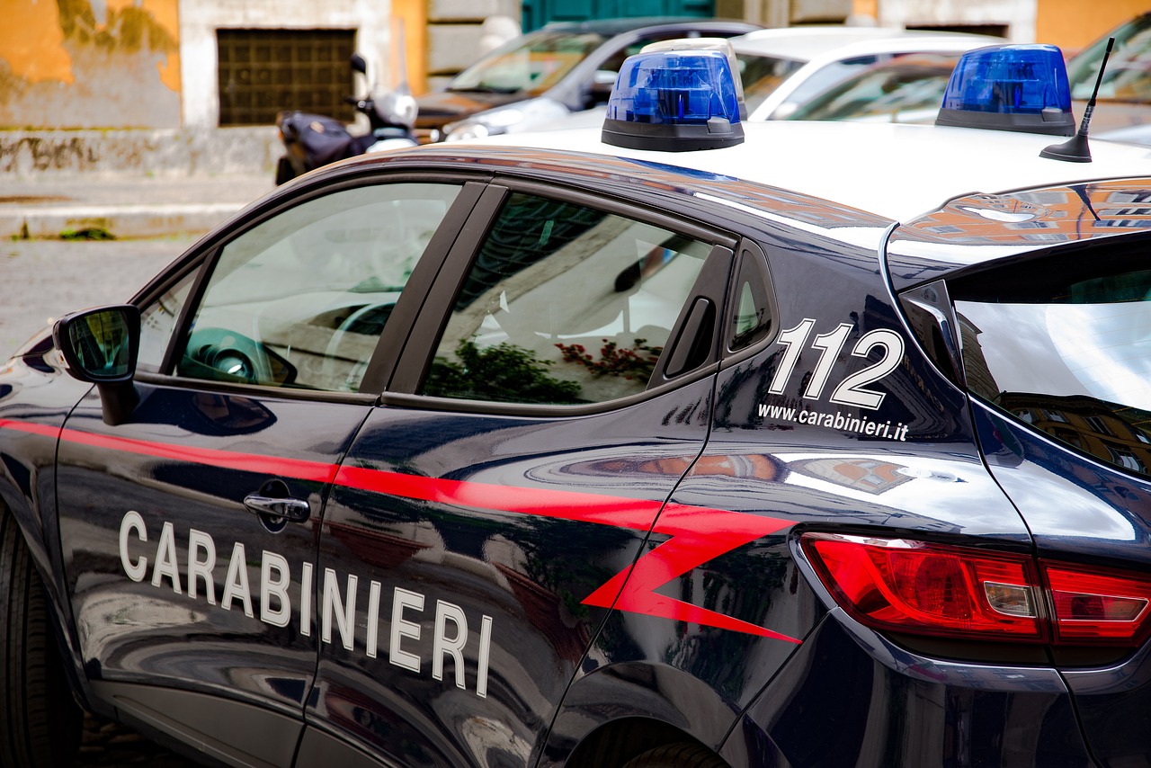 Carabinieri steering wheel