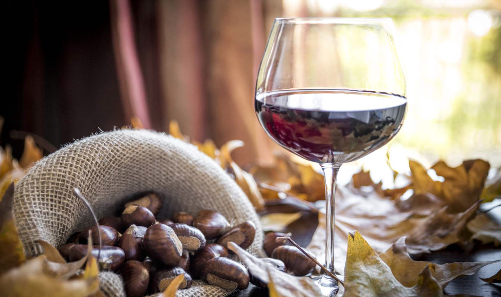 castanhas e vinho