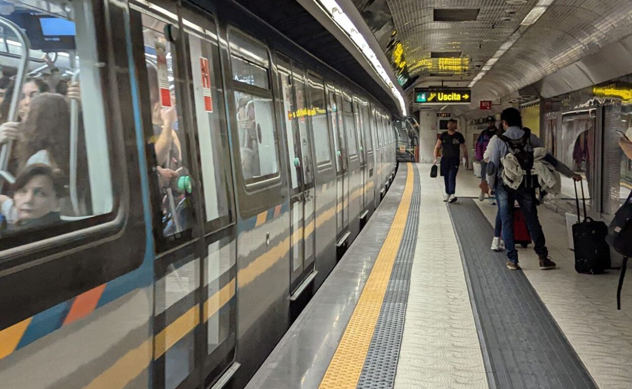 Metro line 1 Naples, stations closed on rotation for 4 months work on