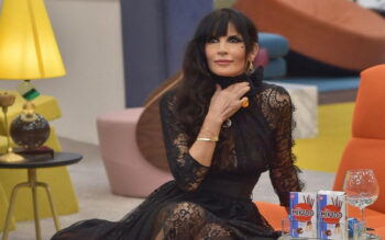 GF Vip 7: Pamela Prati positiva al Covid! Signorini a rischio!