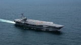 Le porte-avions George Bush à Naples revient dans le Golfe après 11 ans