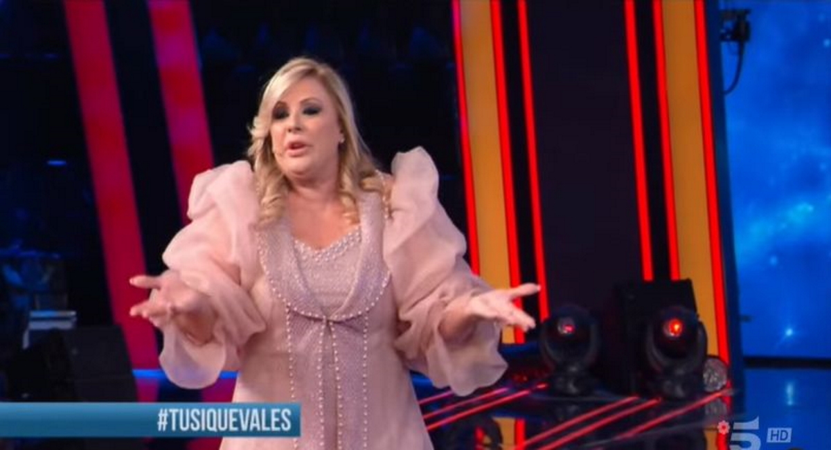 Maria De Filippi e Tina Cipollari, briga de choque em Tu Si Que Vales!