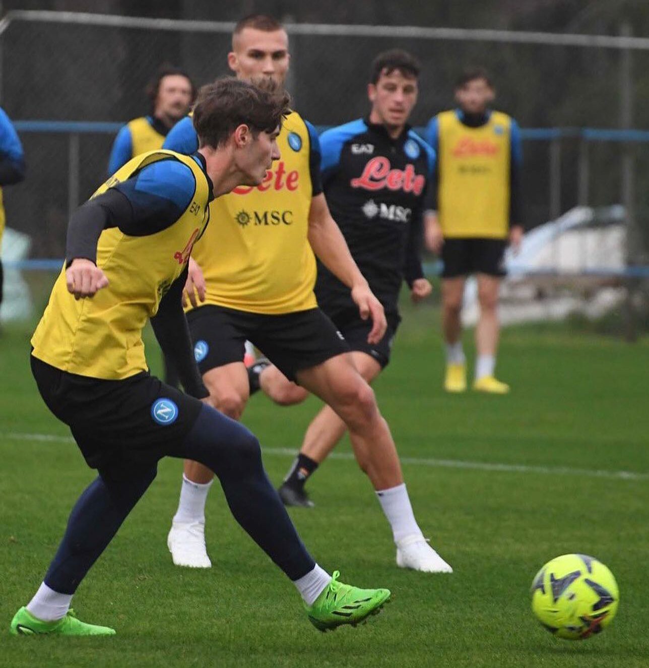 Entrenando a los jugadores del SSC Napoli